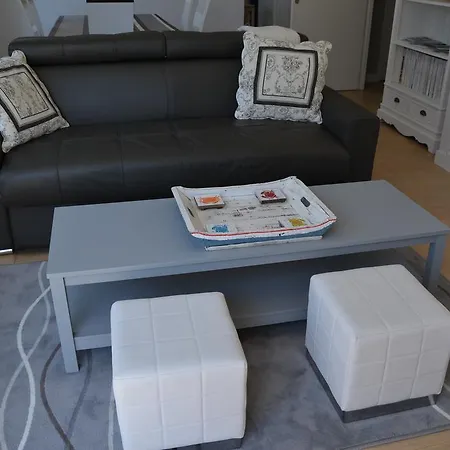 Caboteurs Apartment