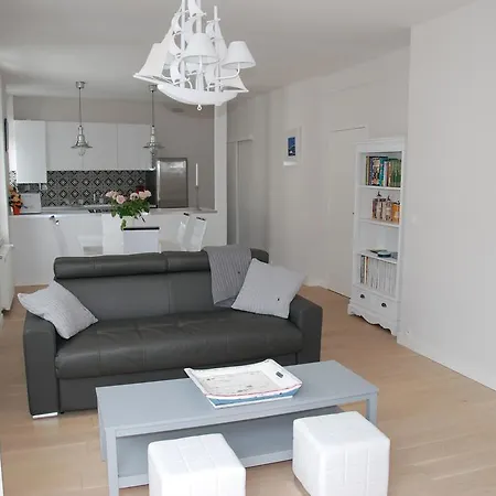 Caboteurs Apartment